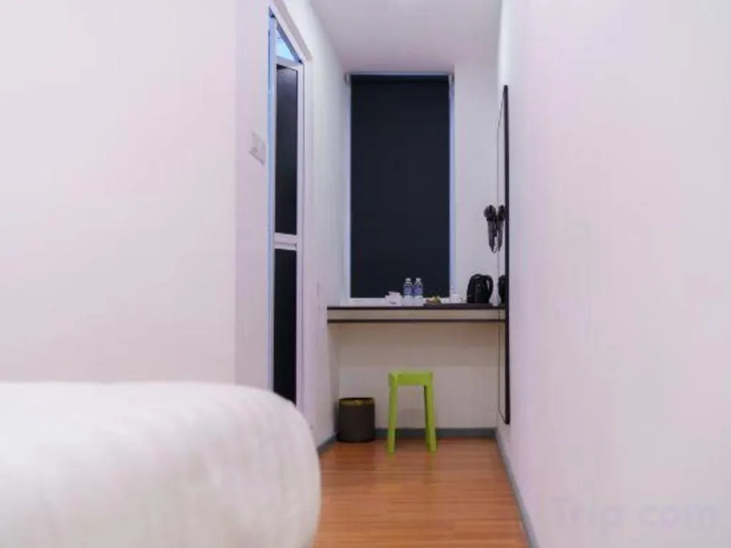 Bed in Ru Jia Hai She Hotel