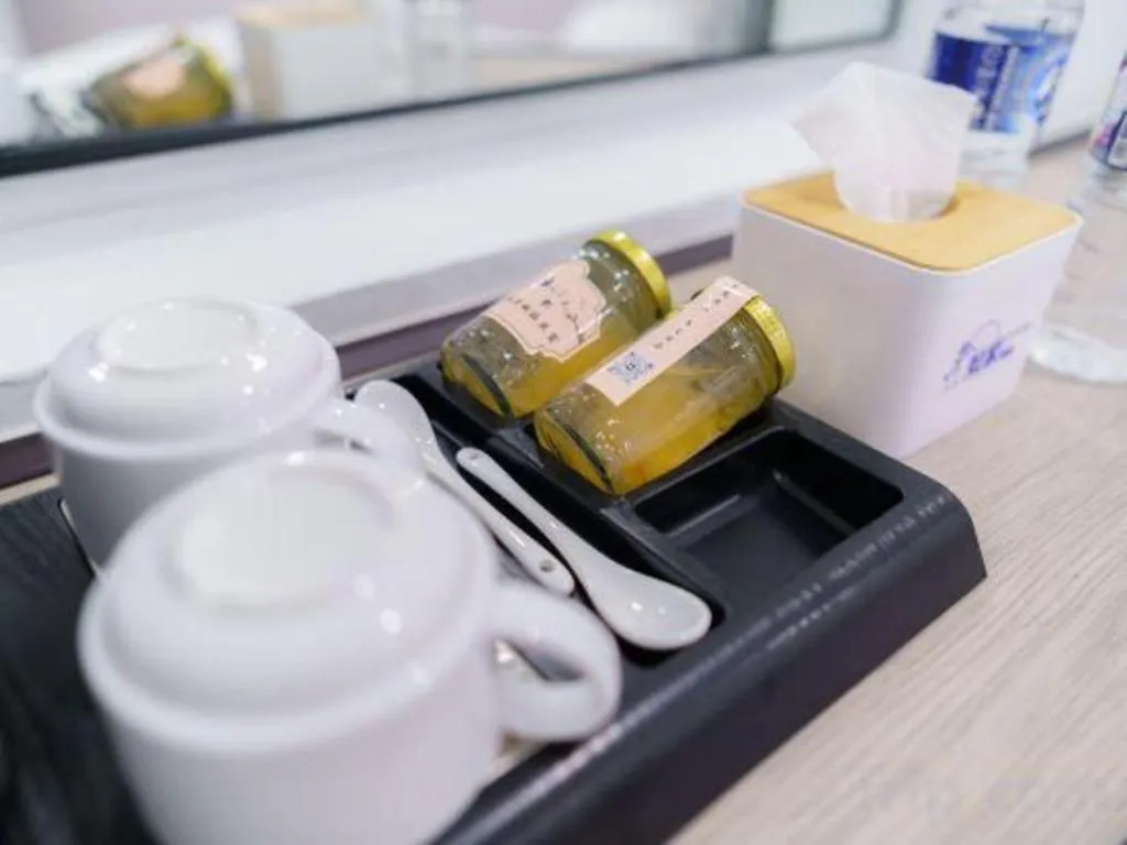 Ru Jia Hai She Hotel