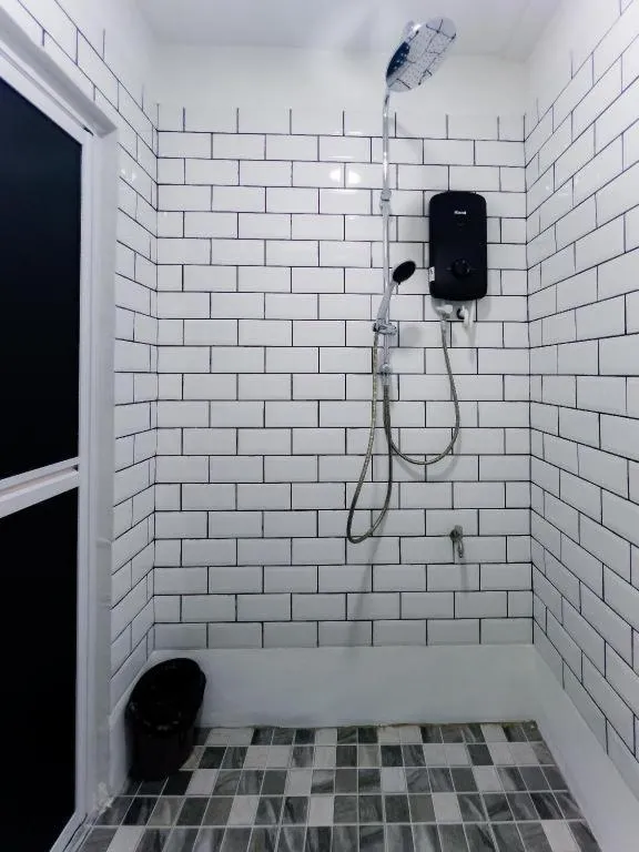 Ru Jia Hai She Hotel