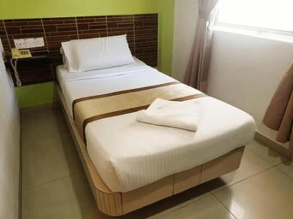 Bed in Time Hotel Melaka