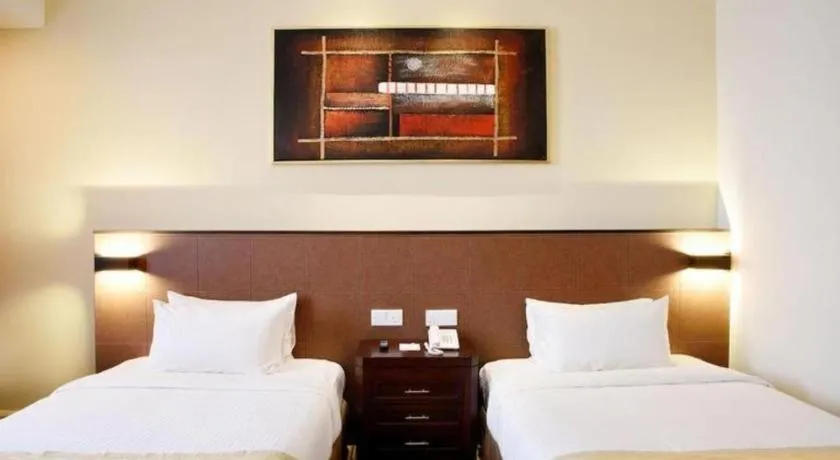 Bed in Hotel Royal Penang