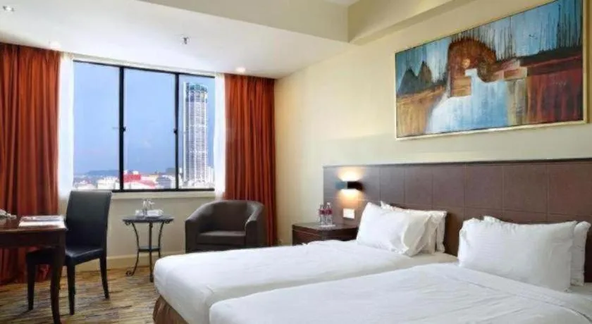 Bed in Hotel Royal Penang