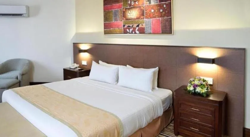 Bed in Hotel Royal Penang