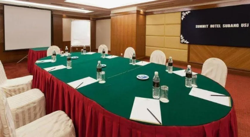 Summit Hotel Subang USJ