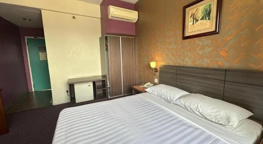 Bed in Klang Histana Hotel
