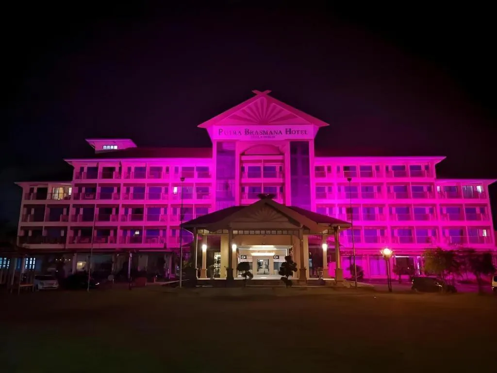 Putra Brasmana Hotel