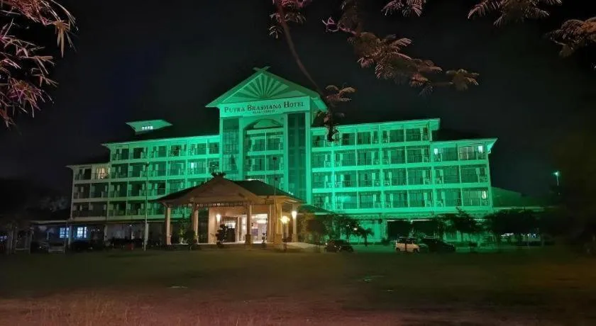 Putra Brasmana Hotel
