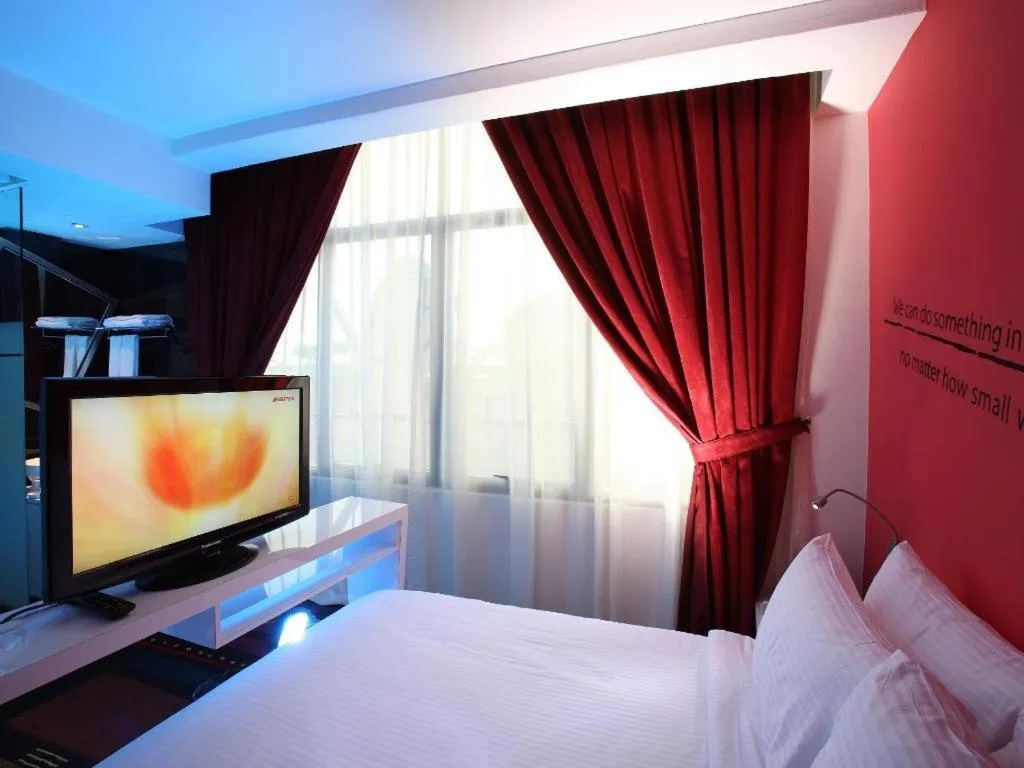 Bed in Zoom Inn Boutique Hotel by Ardens - Danga Bay
