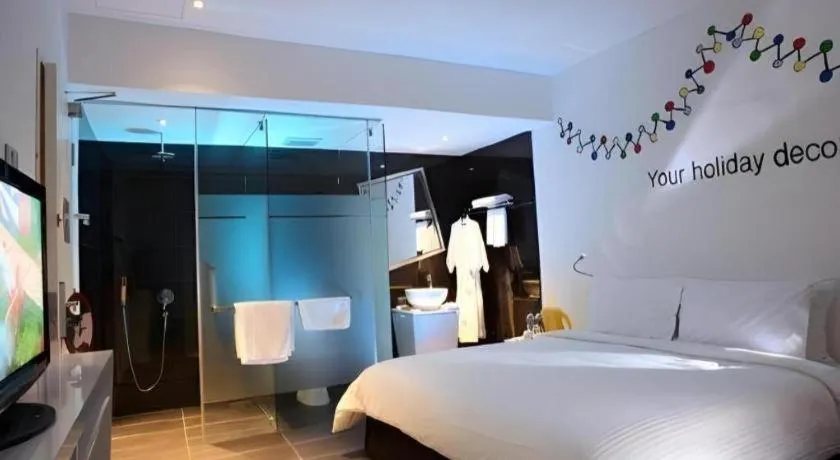 Zoom Inn Boutique Hotel by Ardens - Danga Bay