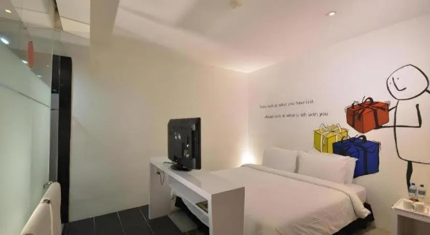 Bed in Zoom Inn Boutique Hotel by Ardens - Danga Bay