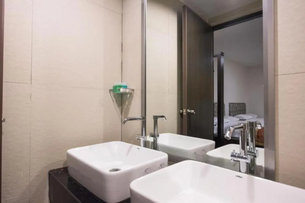 Aston Boutec Hotel Lintas Plaza