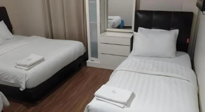 Bed in Hotel Seri Pauh