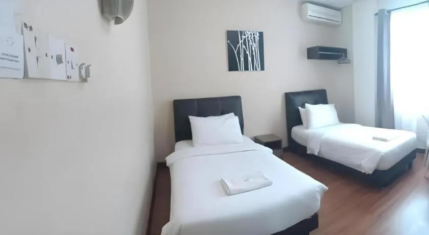 Bed in Hotel Seri Pauh