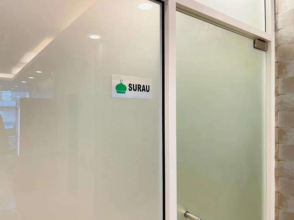 Hotel Zamburger Plaza Mahkota