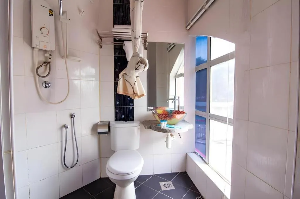 Hotel Zamburger Plaza Mahkota