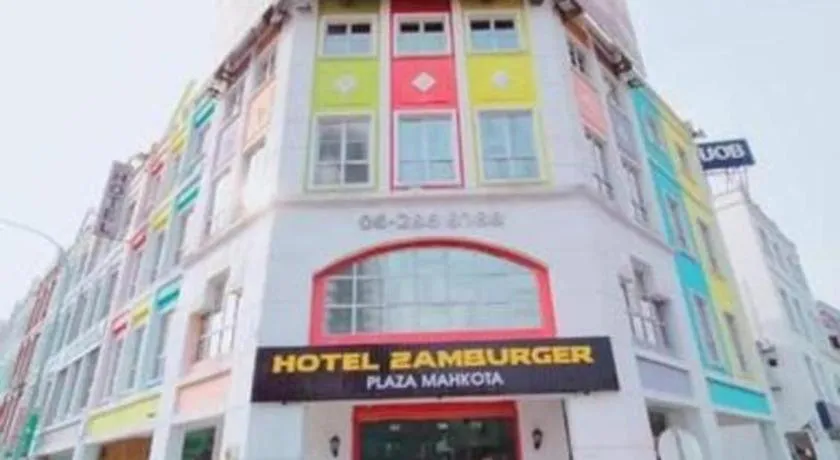 Hotel Zamburger Plaza Mahkota