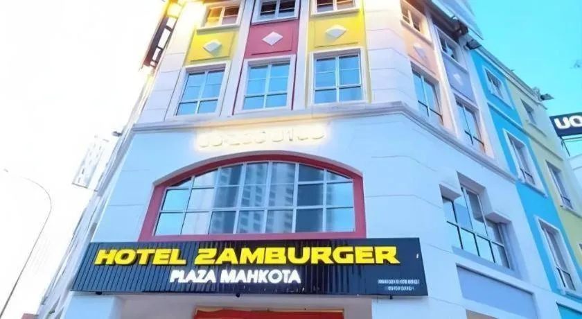 Hotel Zamburger Plaza Mahkota