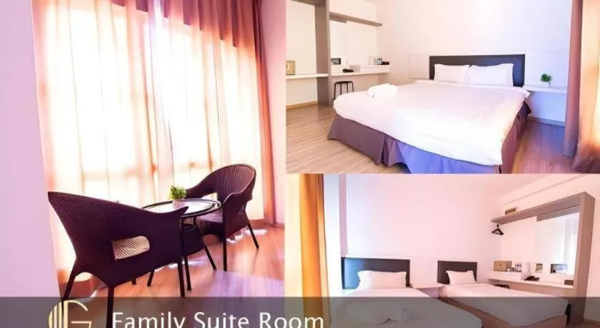 Bed in Hotel Zamburger Plaza Mahkota