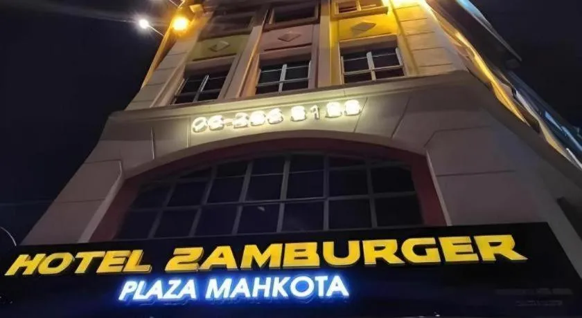 Hotel Zamburger Plaza Mahkota