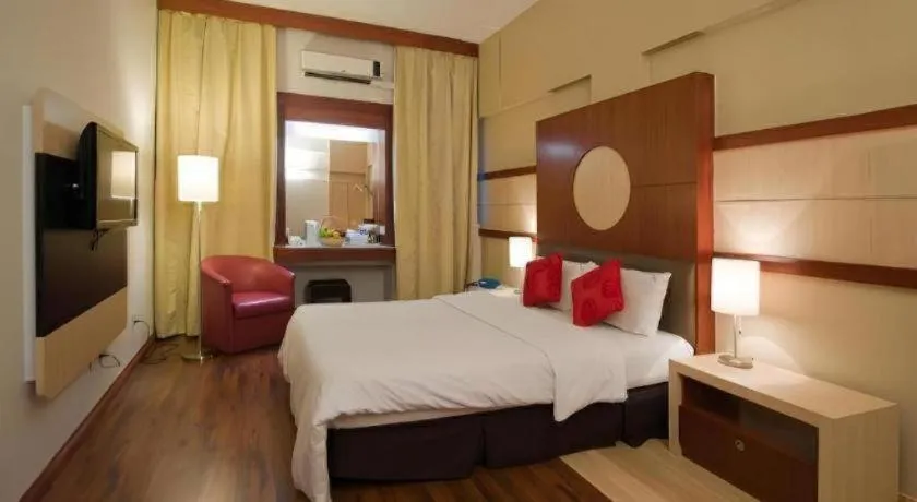 Bed in The Landmark Hotel