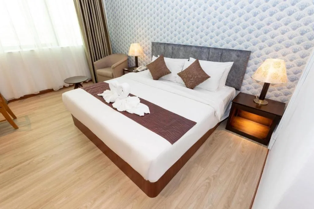 Bed in Pelican Hotel