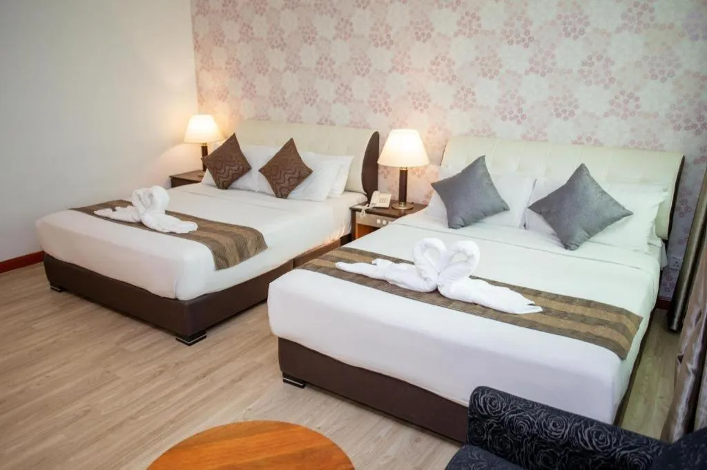 Bed in Pelican Hotel