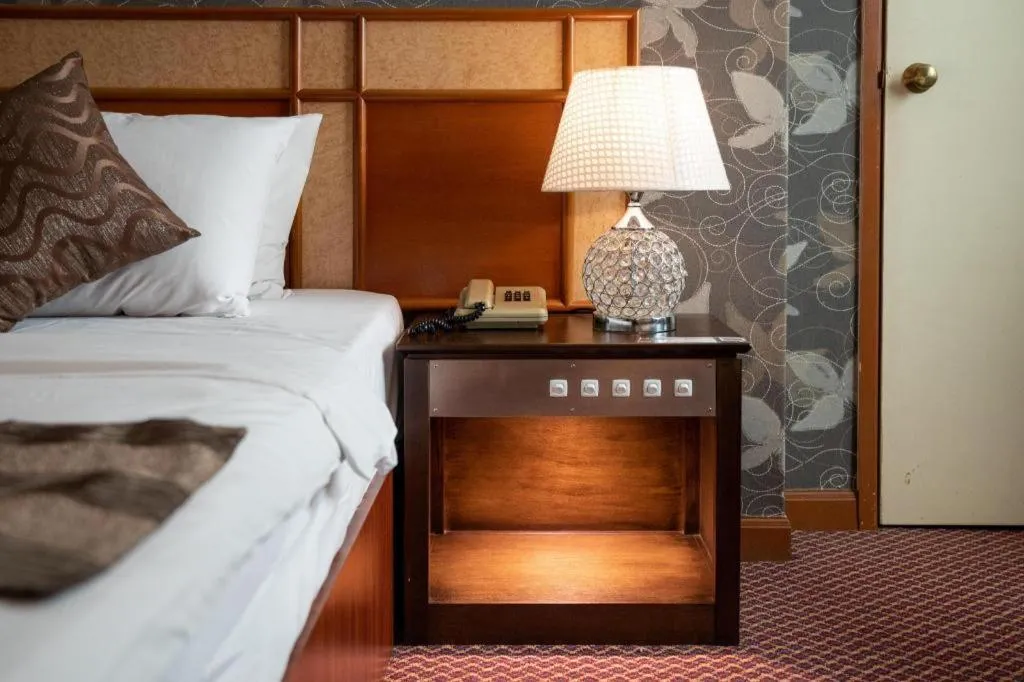 Bed in Pelican Hotel