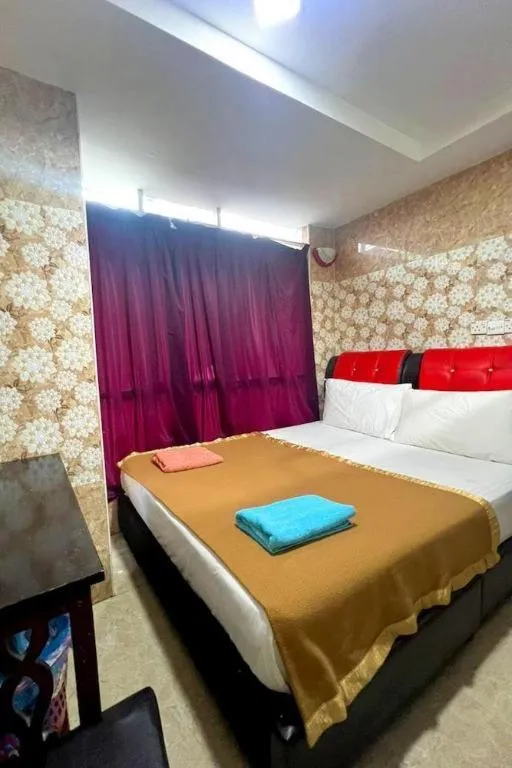 Bed in Batu Caves Business Hotel