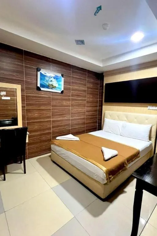 Bed in Batu Caves Business Hotel