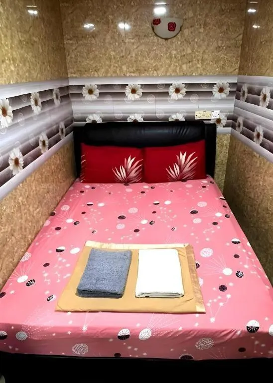 Bed in New Wave Sri Hartamas