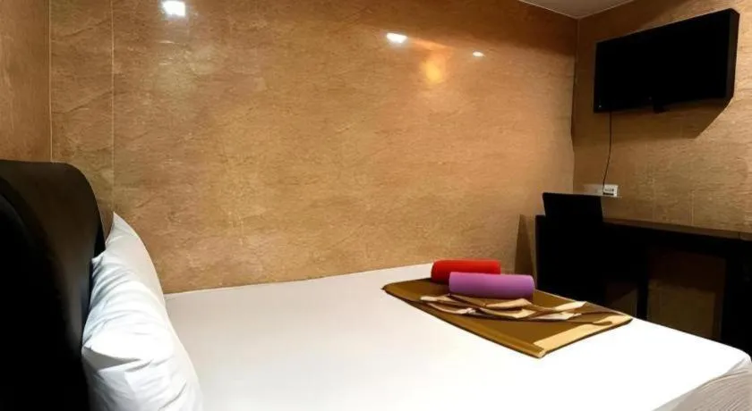 Bed in New Wave Sri Hartamas