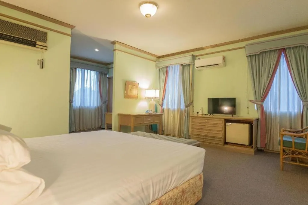 Bed in Hotel Meligai Kapit