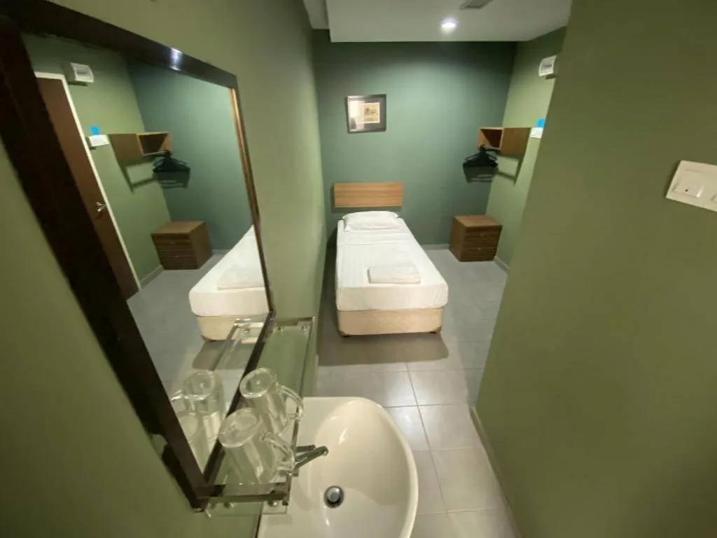 Bed in De Mawardah Hotel, Taming Sari Tower Malacca