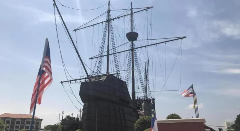 De Mawardah Hotel, Taming Sari Tower Malacca