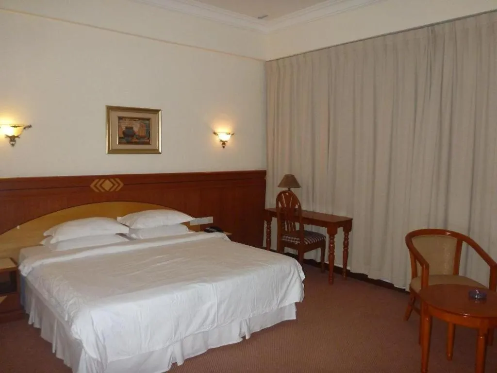 Bed in Seafest Hotel Semporna