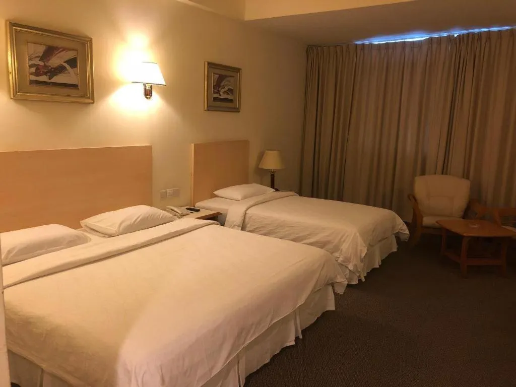 Bed in Seafest Hotel Semporna