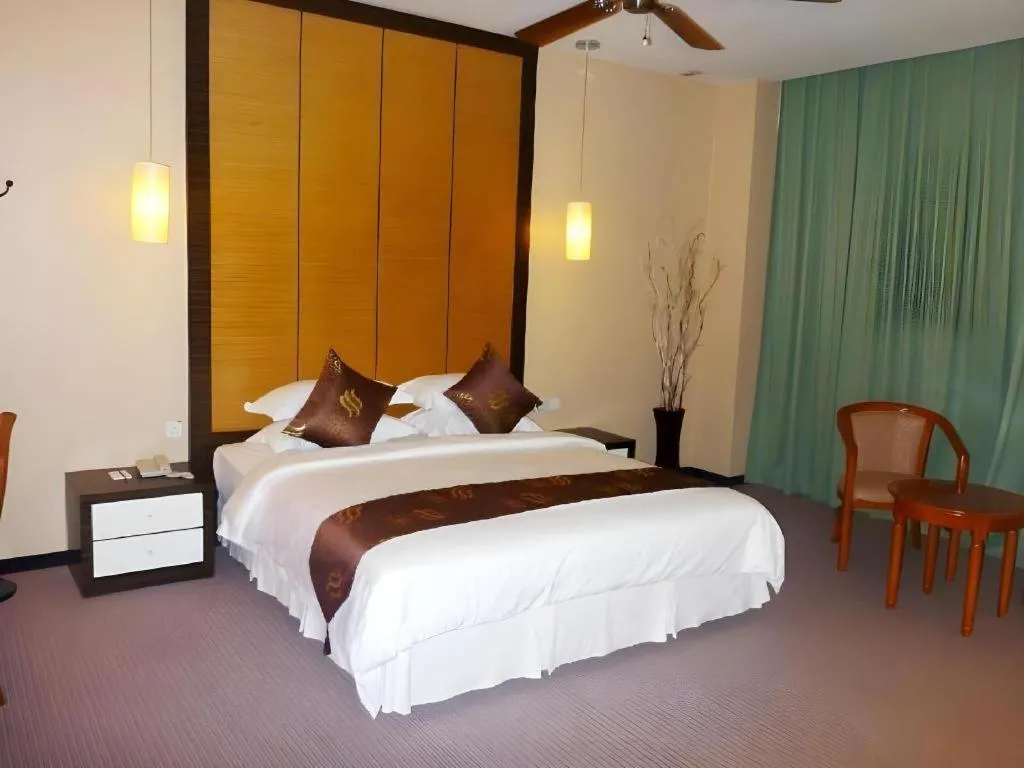 Bed in Seafest Hotel Semporna