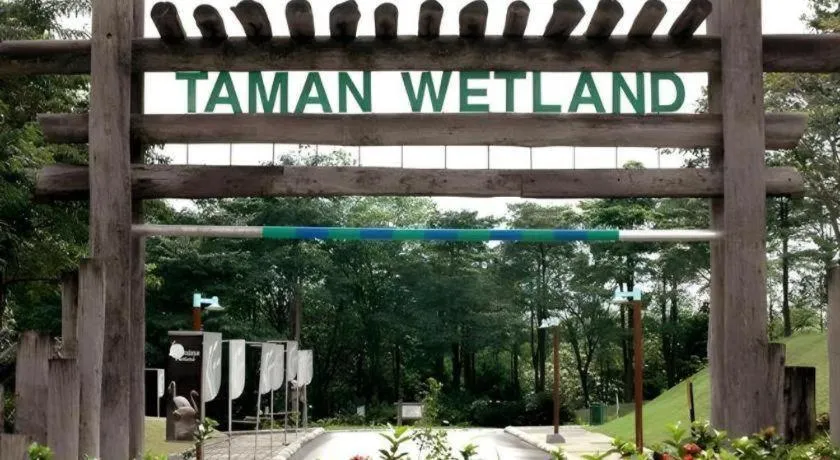 Serdang Business Hotel