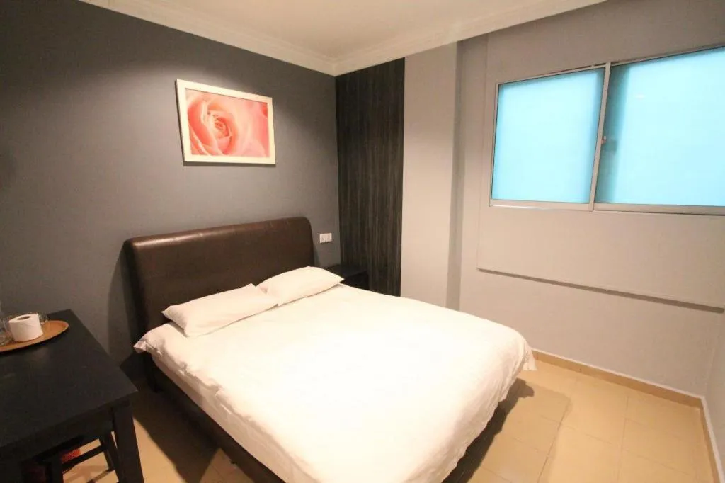 Bed in Hotel Station 18