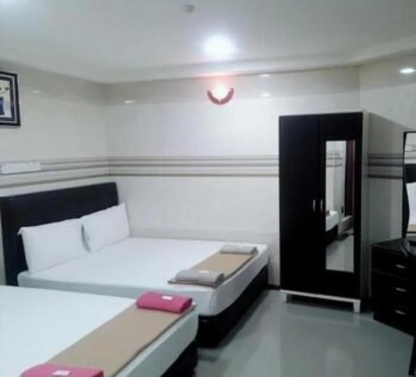 Bed in Hartamas Business Hotel