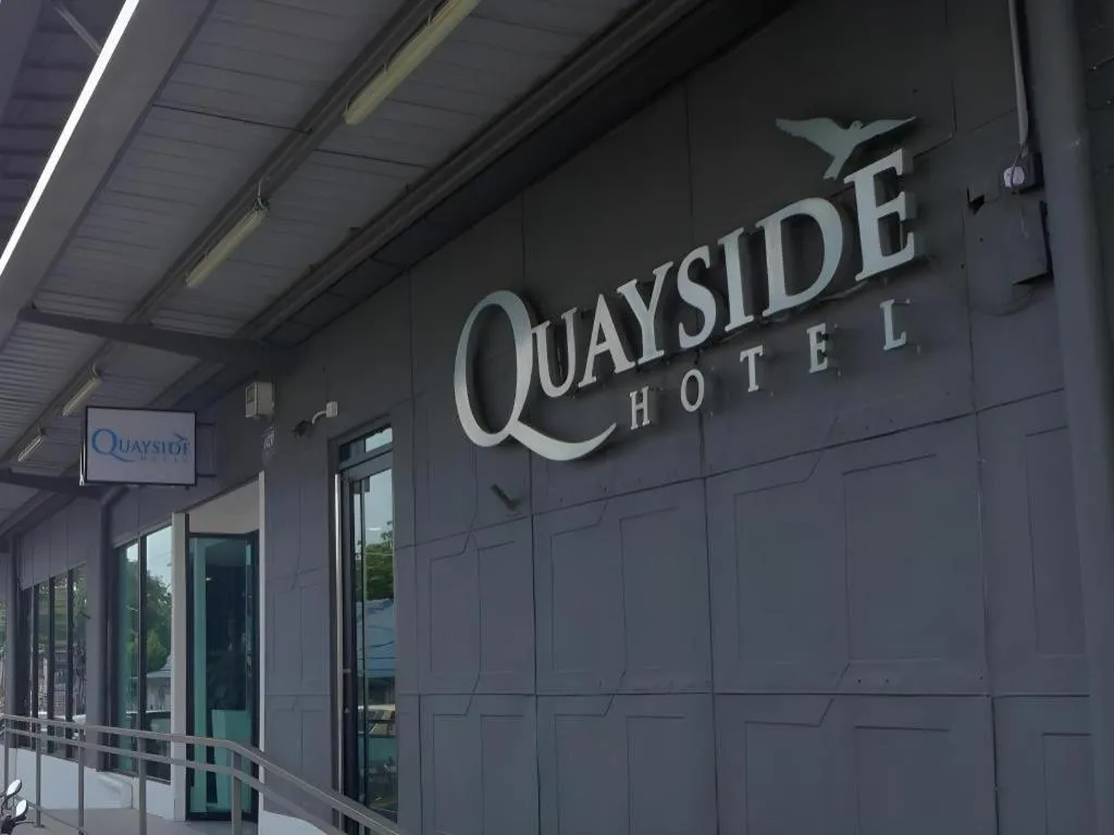 Quayside Hotel