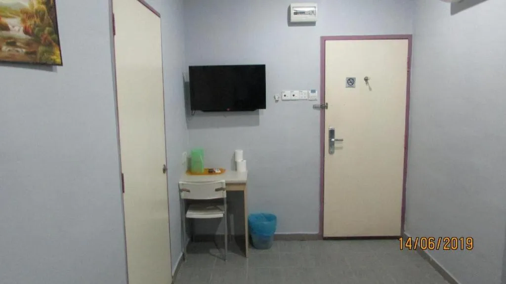 Hotel Zamburger Sungai Besi