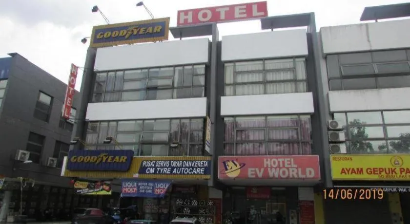 Hotel Zamburger Sungai Besi