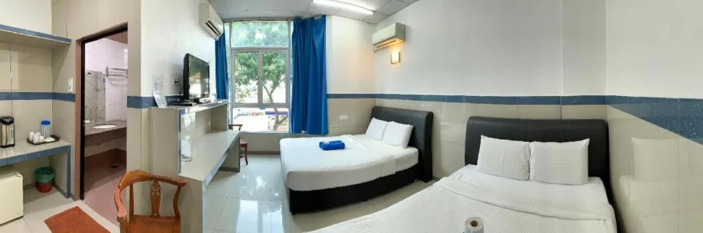 Bed in Burmahtel Hotel