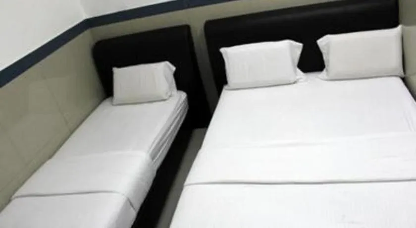 Bed in Burmahtel Hotel
