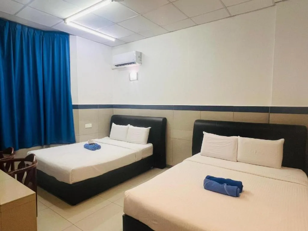 Bed in Burmahtel Hotel