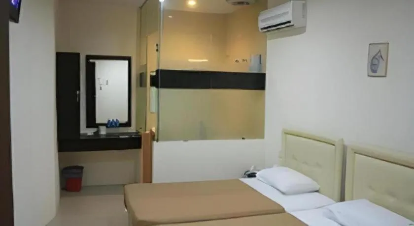 Bed in Rafayeh Hotel