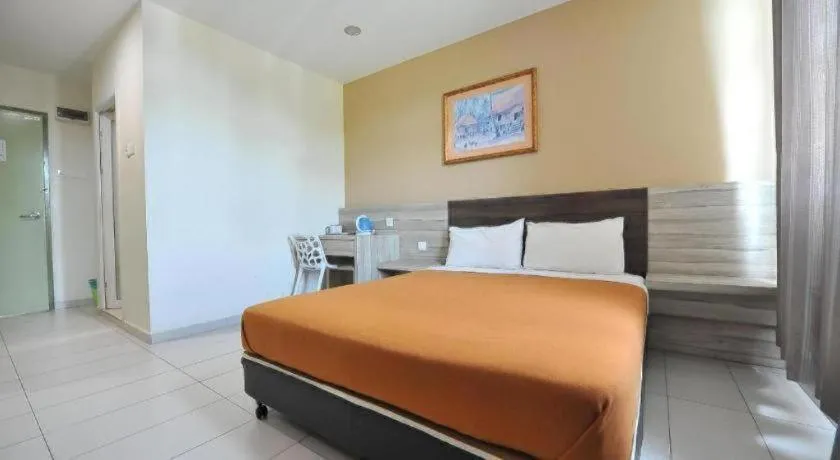 Bed in Hotel Suria Malaqa