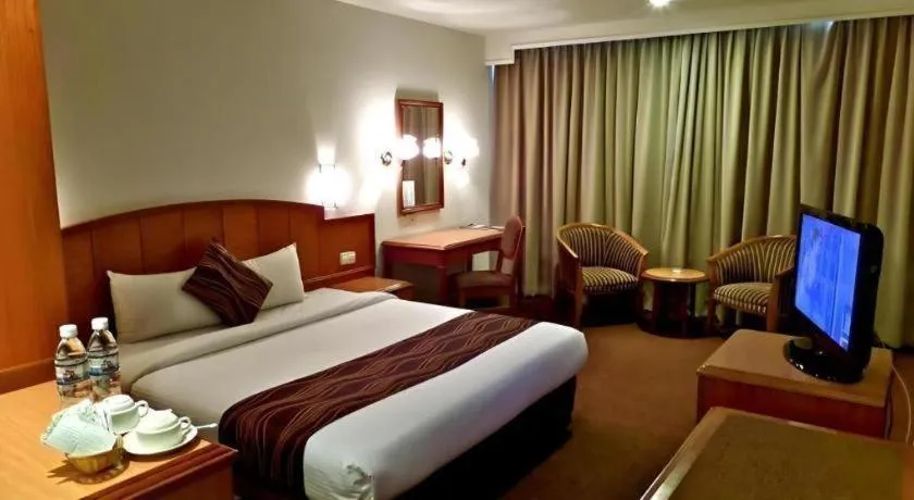 Bed in Hotel Continental Penang