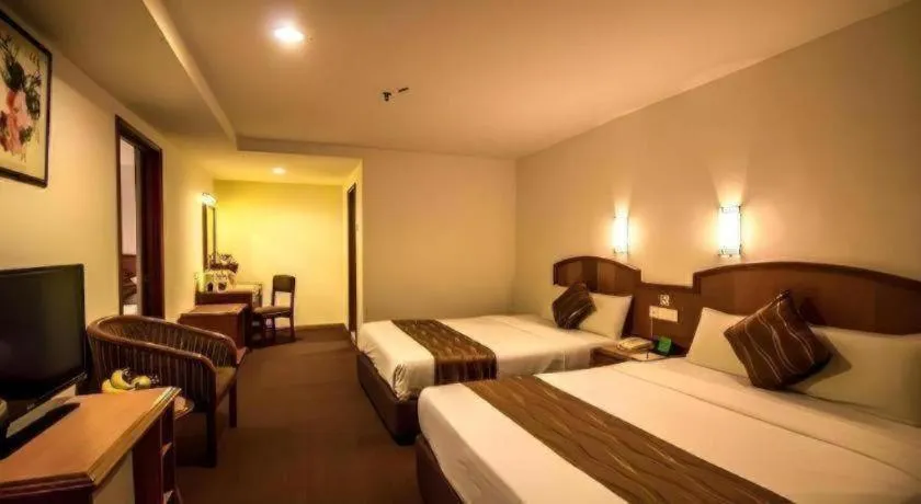 Bed in Hotel Continental Penang